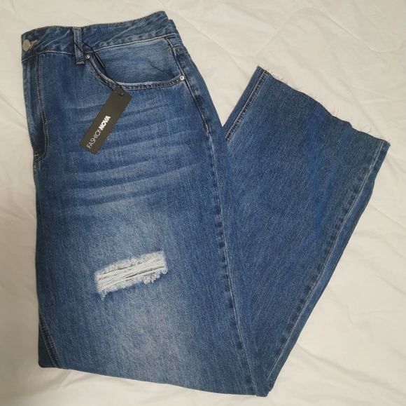 NWT Fashion Nova Curve High Waist Straight Jeans Size 18 Plus - Picture 2 of 8
